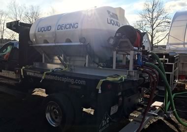 Mueskes Commercial Liquid Deicing Services